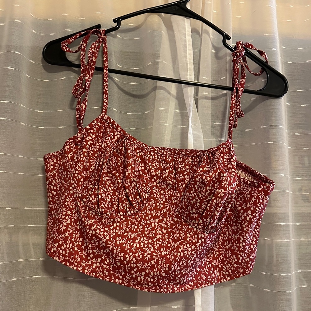 Shein crop top L
